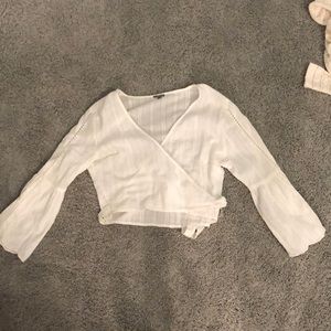 White tie around crop top
